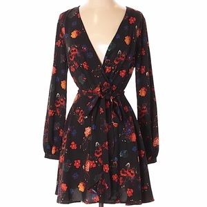 GB Floral Wrap Dress, Size Small